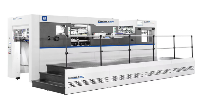 Automatic die cutting and creasing machine with stripping